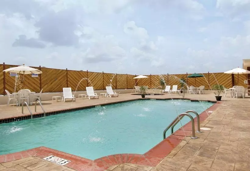 Holiday Inn Hotels Batesville, An Ihg