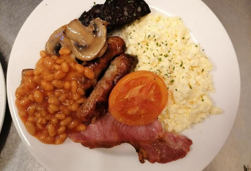 בית מלון כפרי The Waverley