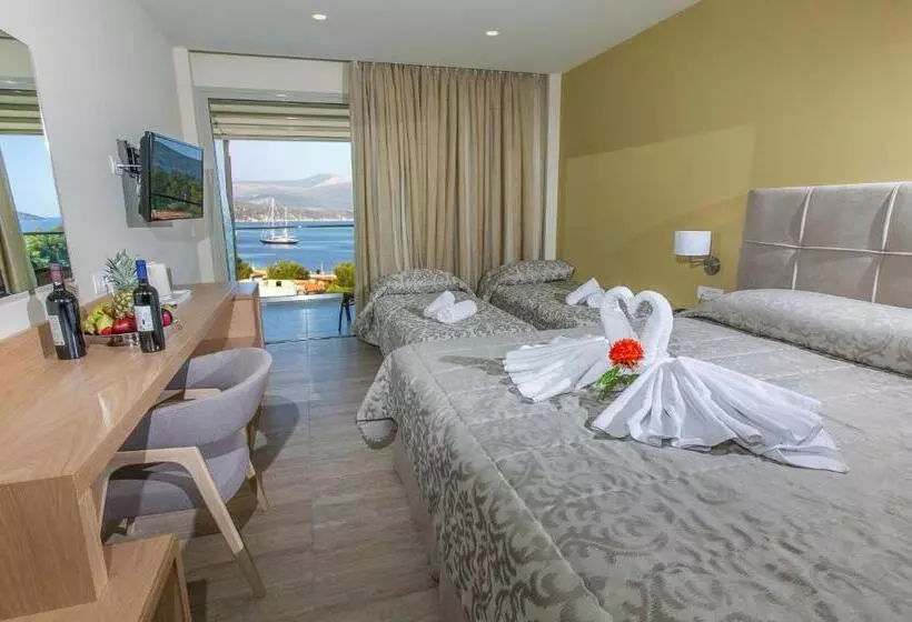 Paradise Lost Hotel Apartments