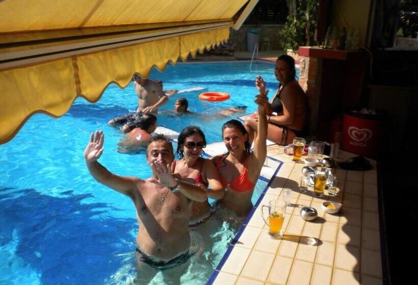 Paradise Lost Hotel Apartments