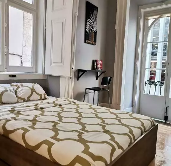 پانسیون Party Zone