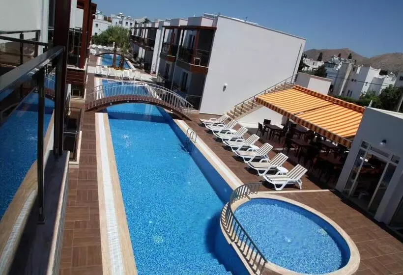 Siesta Garden Apart