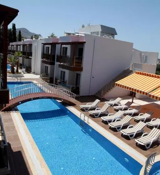 Siesta Garden Apart