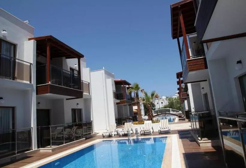 Siesta Garden Apart