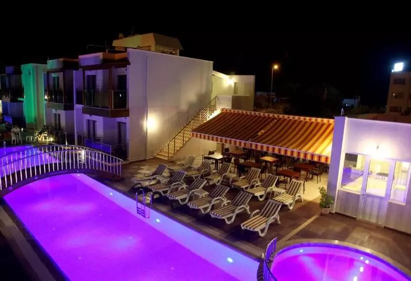 Siesta Garden Apart