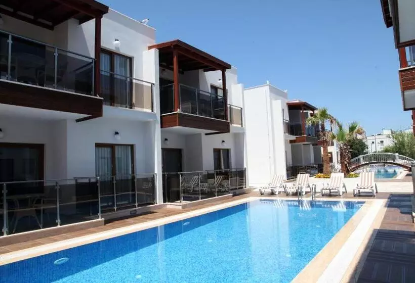 Siesta Garden Apart