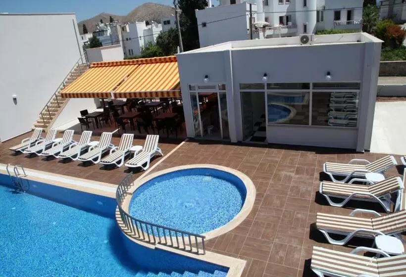 Siesta Garden Apart