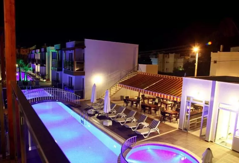 Siesta Garden Apart