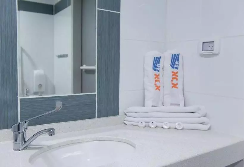 Hi   Ein Gedi Hostel