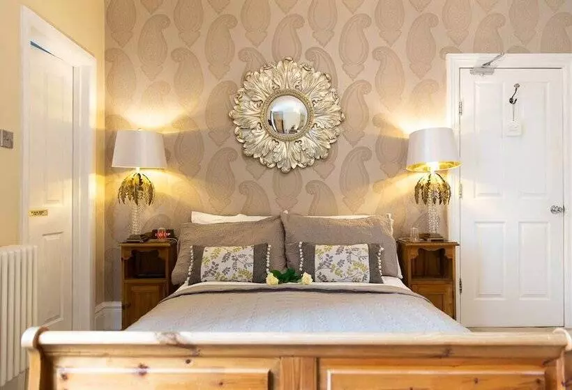 住宿加早餐  All Seasons Boutique Hotels