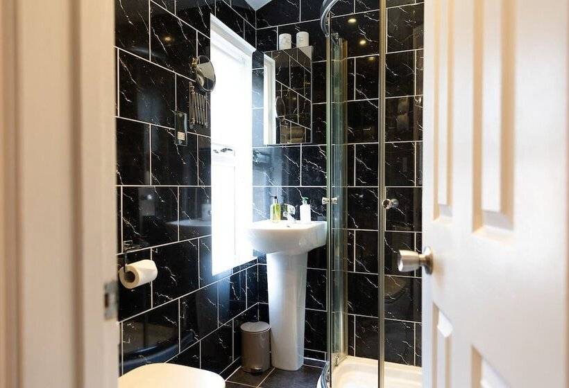 민박 All Seasons Boutique Hotels