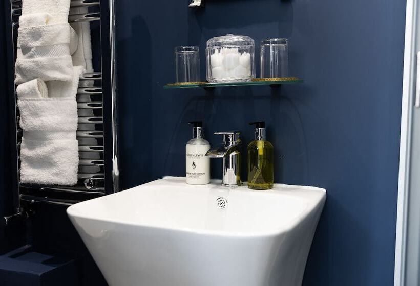 민박 All Seasons Boutique Hotels