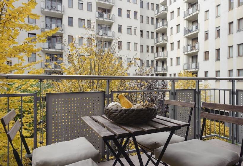 Central Passage Apartments By Vagabond