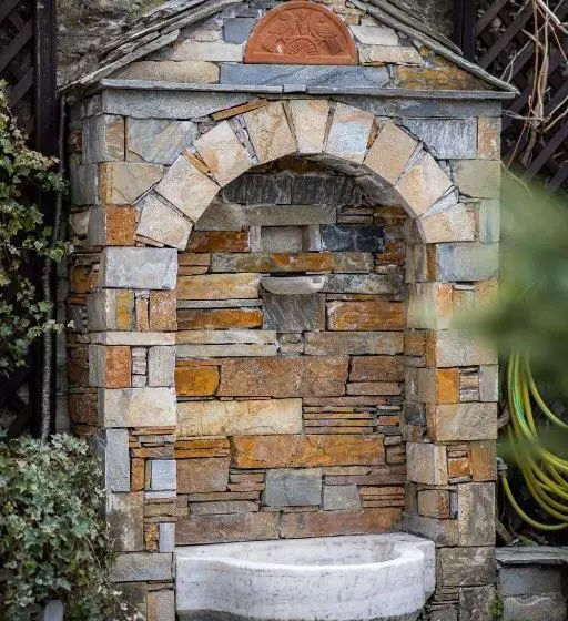 ホテル Archontiko Naoumidi