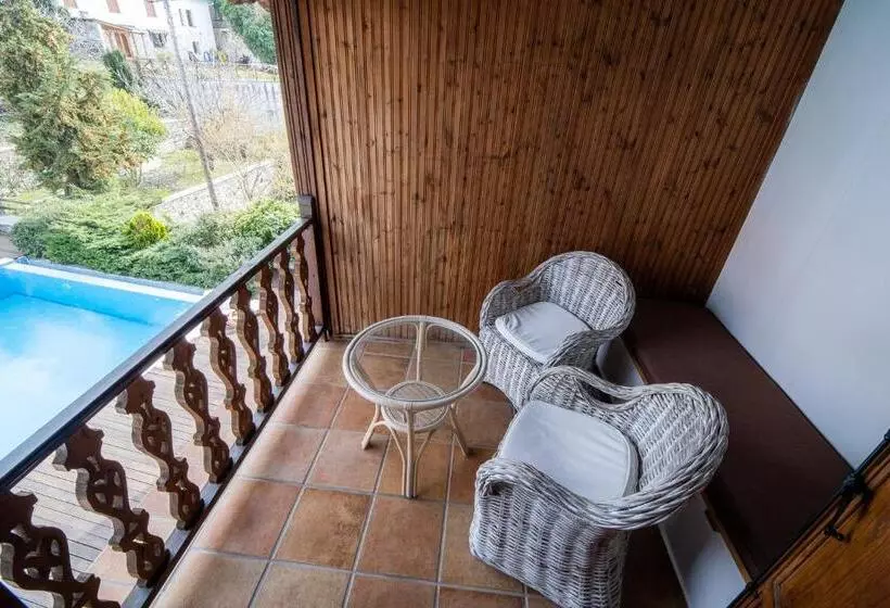 ホテル Archontiko Naoumidi