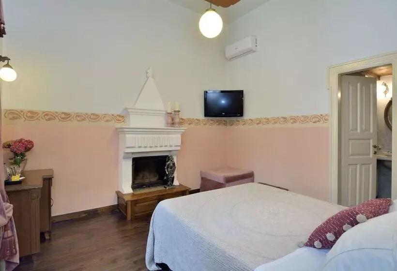 ホテル Archontiko Naoumidi