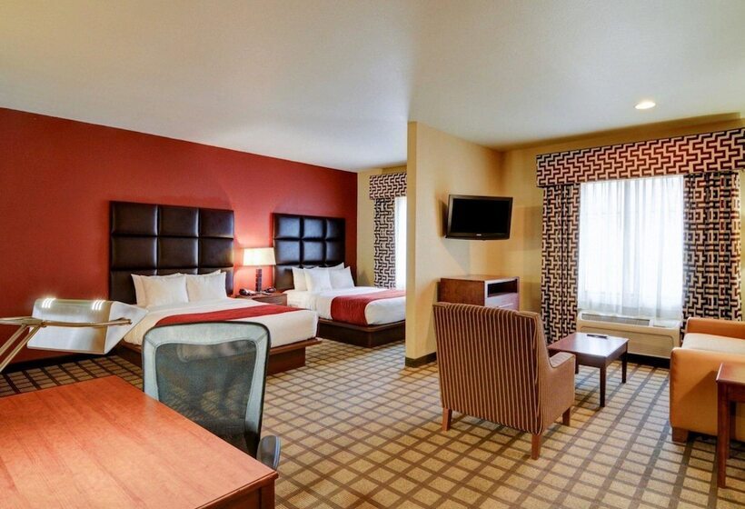 فندق Comfort Inn & Suites Fort Smith I540