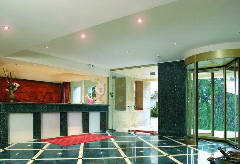 ホテル Dolphin Resort & Conference