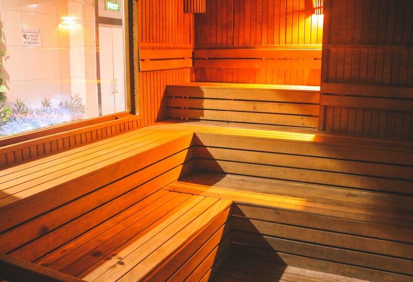 בית מלון כפרי Dynasty