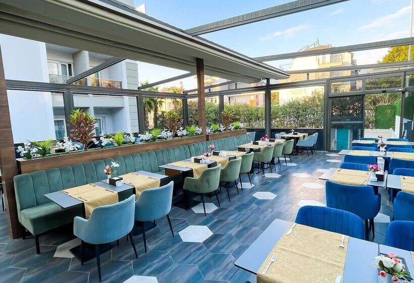 בית מלון כפרי Dynasty