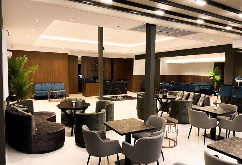 בית מלון כפרי Dynasty