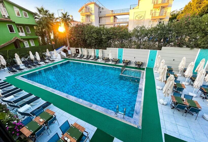 בית מלון כפרי Dynasty