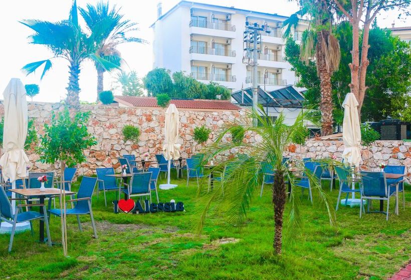 בית מלון כפרי Dynasty