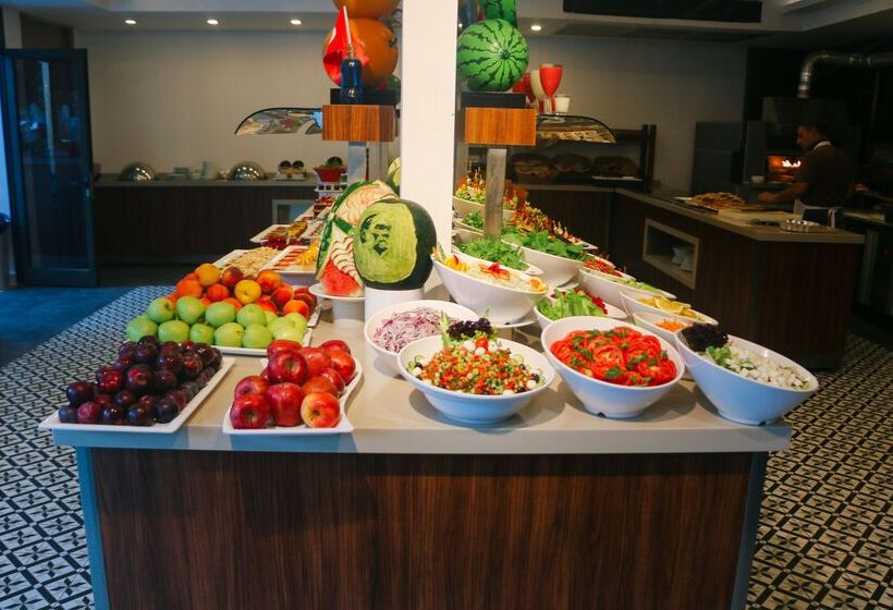 בית מלון כפרי Dynasty