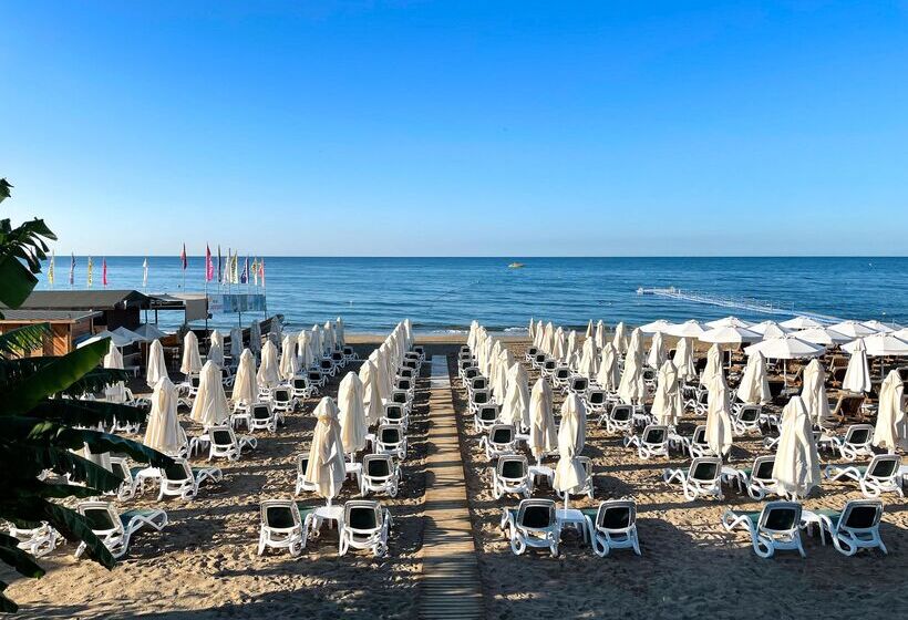 בית מלון כפרי Dynasty