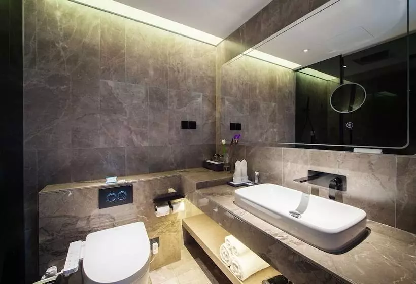 Отель Mercure Harbin Central Street Sophia Church