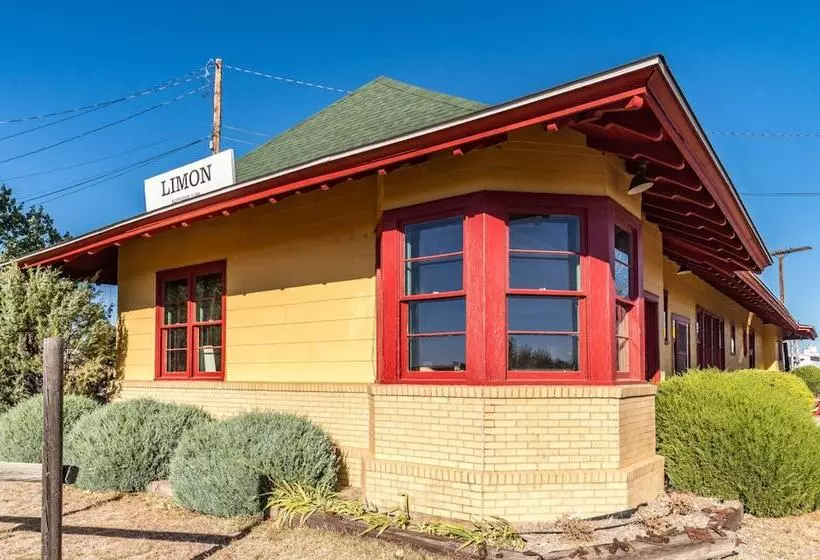 Holiday Inn Express Hotel & Suites Limon I 70/exit 359, An Ihg