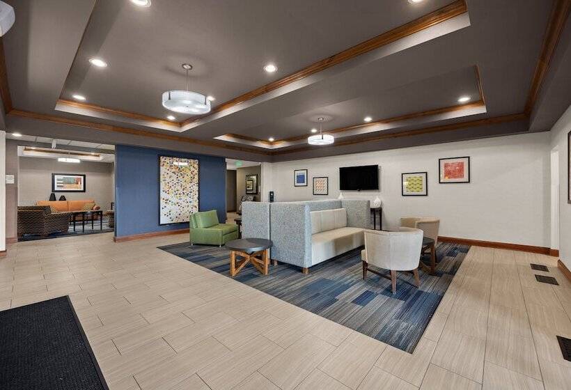 Holiday Inn Express Hotel & Suites Limon I 70/exit 359, An Ihg