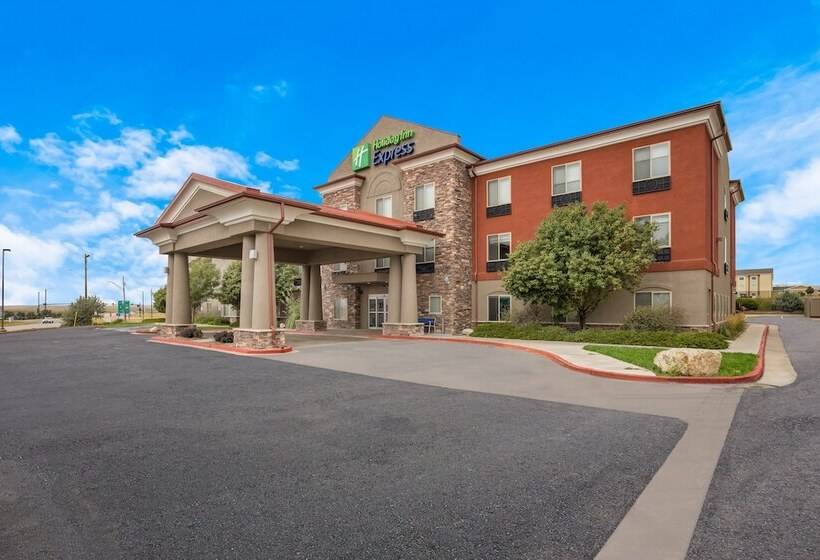 Holiday Inn Express Hotel & Suites Limon I 70/exit 359, An Ihg