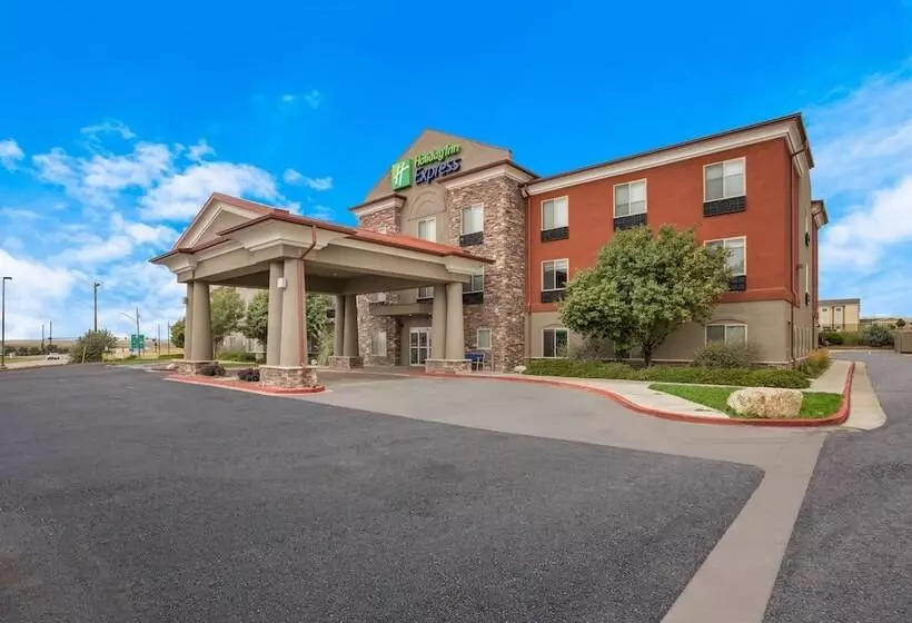 Holiday Inn Express Hotel & Suites Limon I 70/exit 359, An Ihg