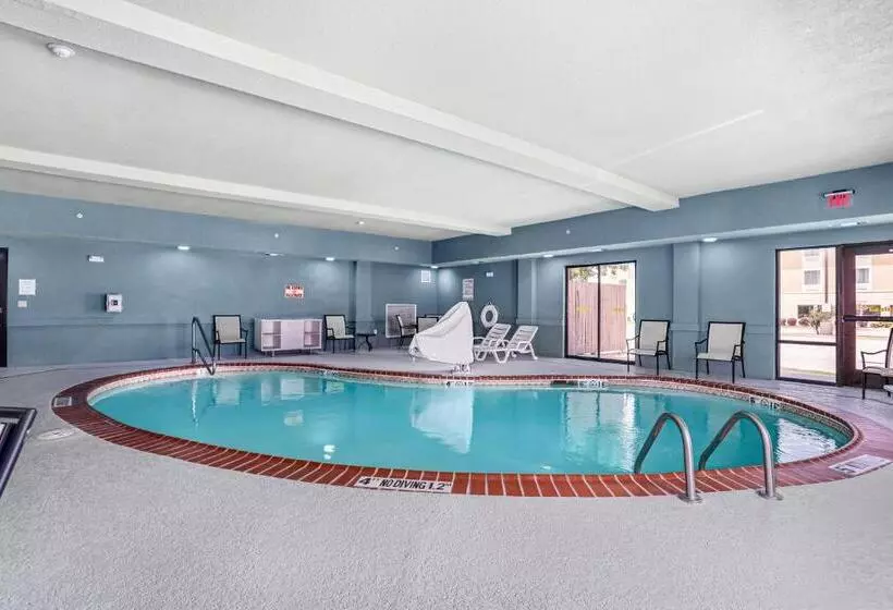 ホテル Holiday Inn Express Suites Van Buren Ft Smith Area, An Ihg