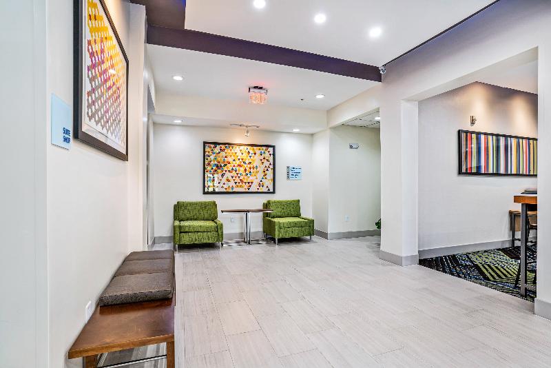 בית מלון כפרי Holiday Inn Express Suites Van Buren Ft Smith Area, An Ihg