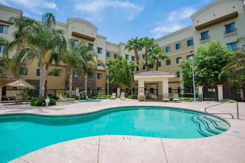 ホテル Holiday Inn Express & Suites Phoenix Glendale Dist, An Ihg