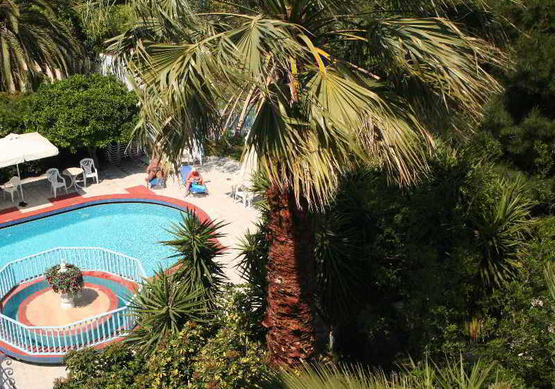 בית מלון כפרי La Cite