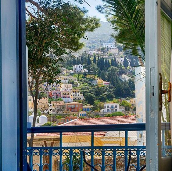 בית מלון כפרי Nireus