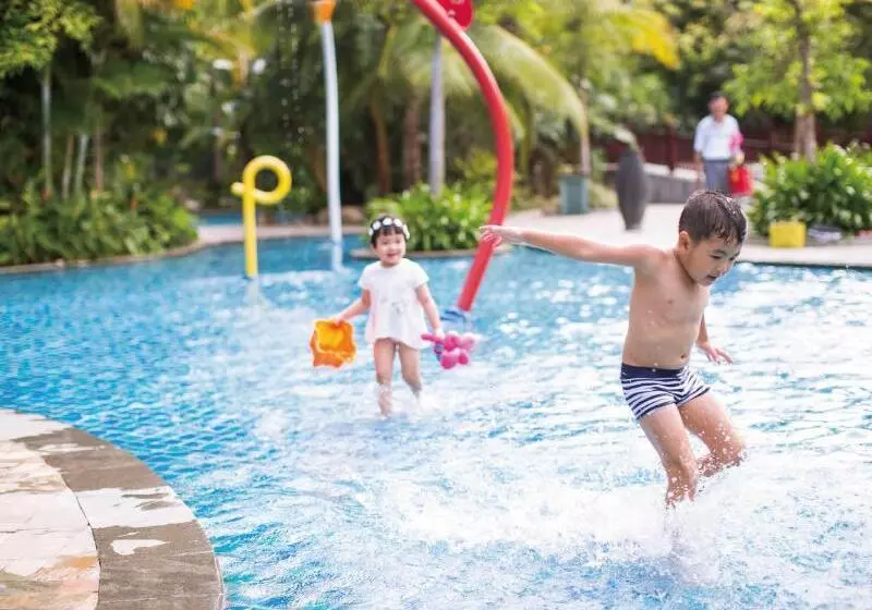 Отель Renaissance Sanya Haitang Bay Resort