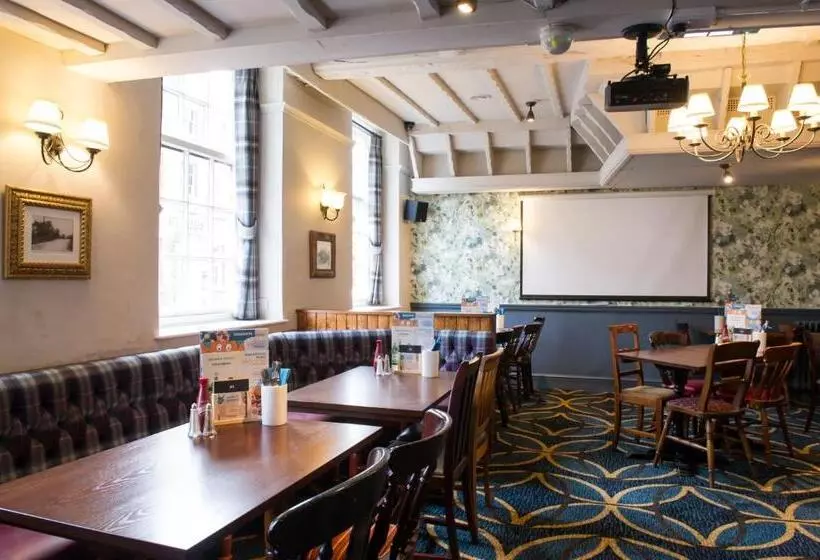 Отель The Swan By Innkeeper S Collection