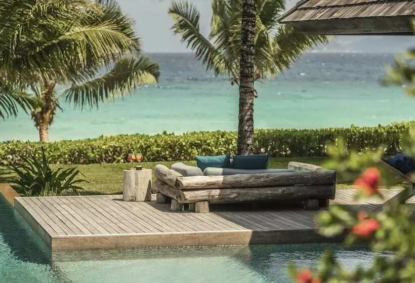 Four Seasons Resort Seychelles