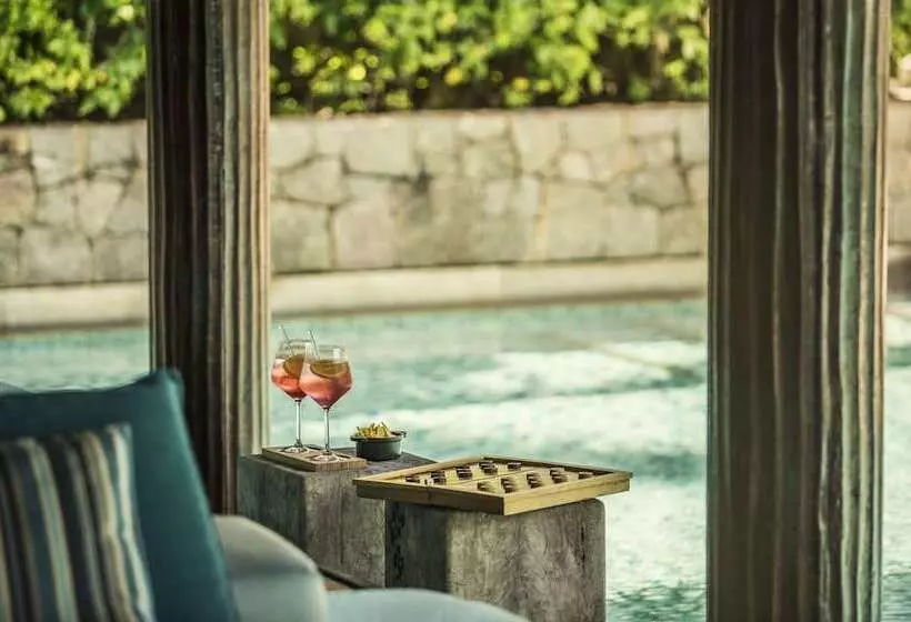 Four Seasons Resort Seychelles