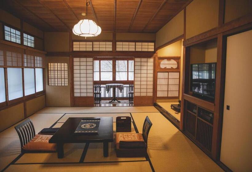 Hotel Arima Onsen Tocen Goshobo