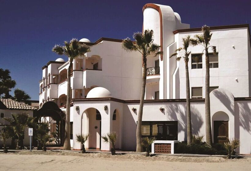 Laos Mar Hotel & Suites