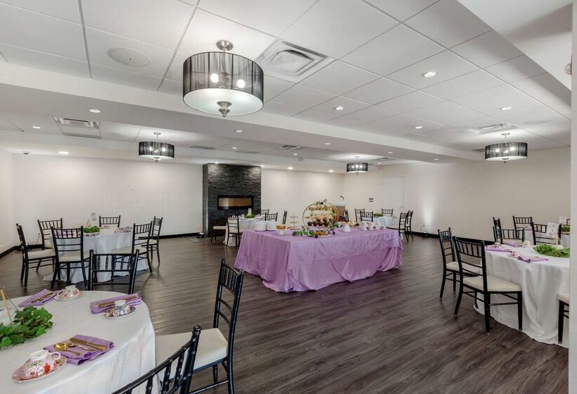 C Hotel By Carmen S, Bw Premier Collection