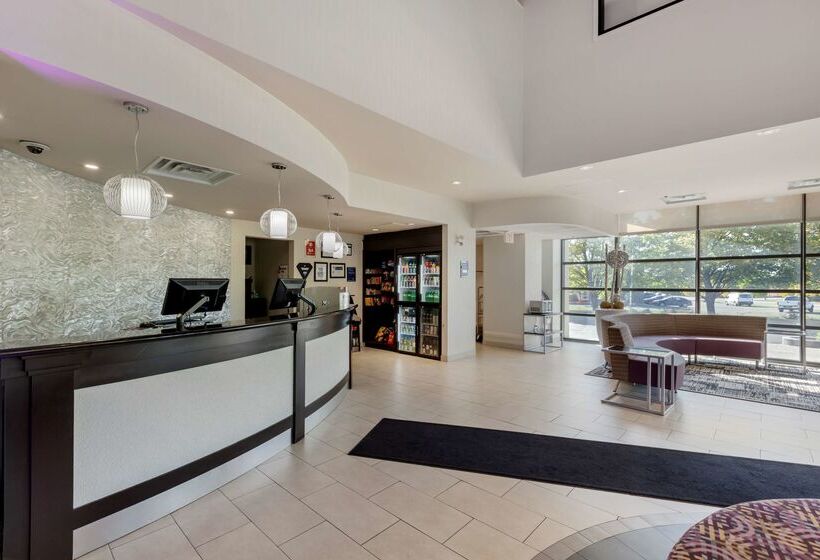 C Hotel By Carmen S, Bw Premier Collection