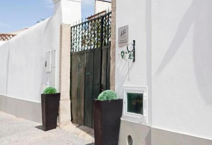 فندق Casa Do Plátano   Arraiolos