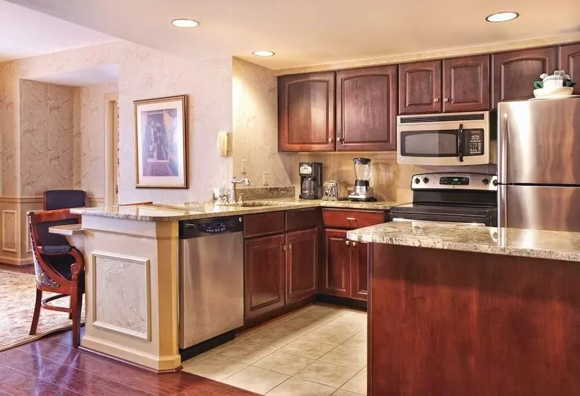 Hotel Club Wyndham Old Town Alexandria