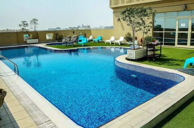 Corp Executive Hotel Doha Suites